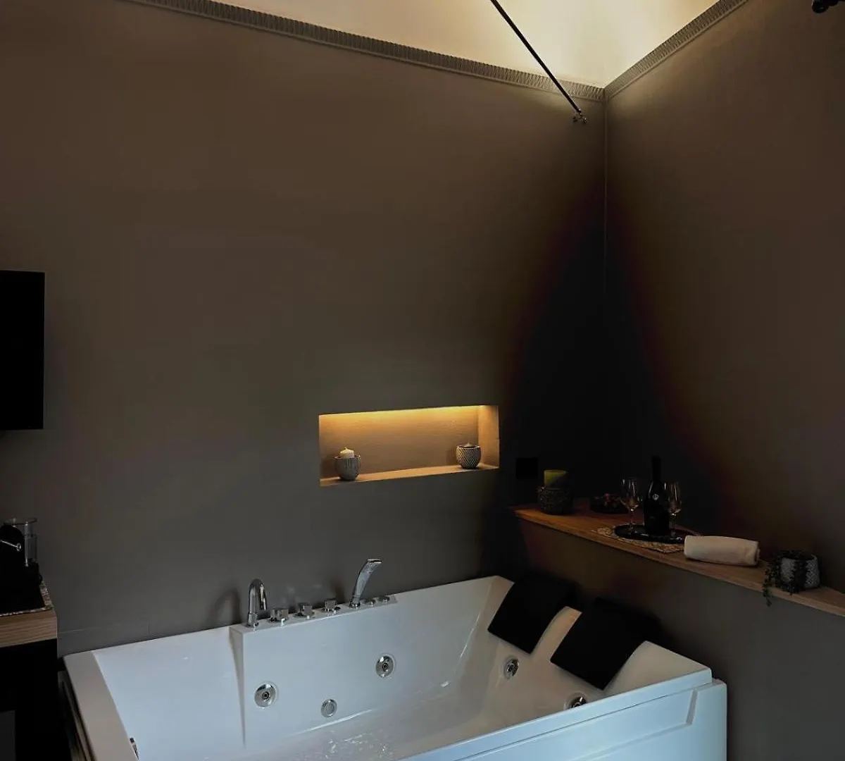 Nocleg ze śniadaniem L'Opera - Luxury Apartment Palermo