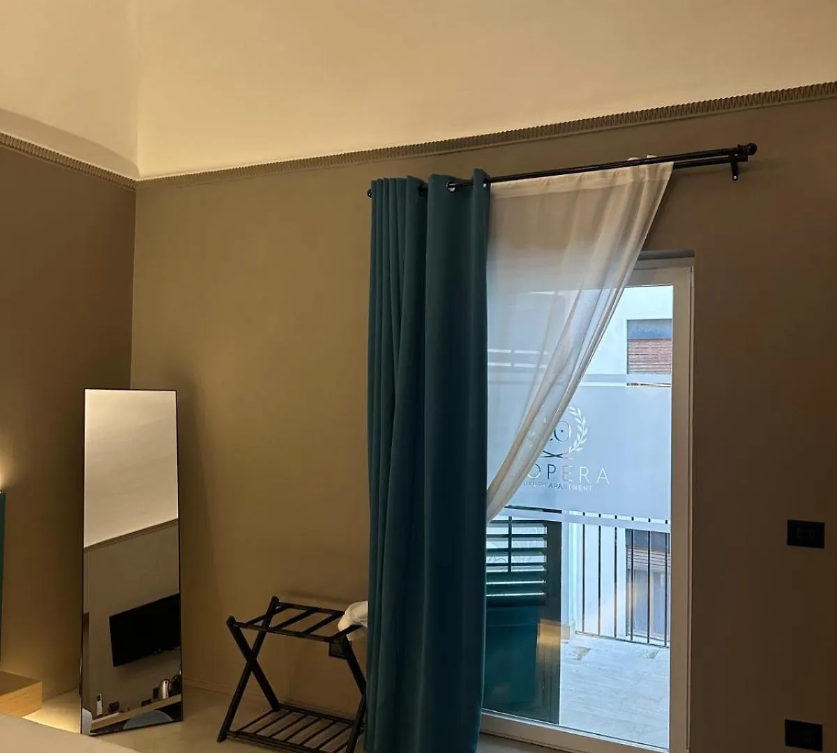 L'Opera - Luxury Apartment Palermo 0*,  Italy