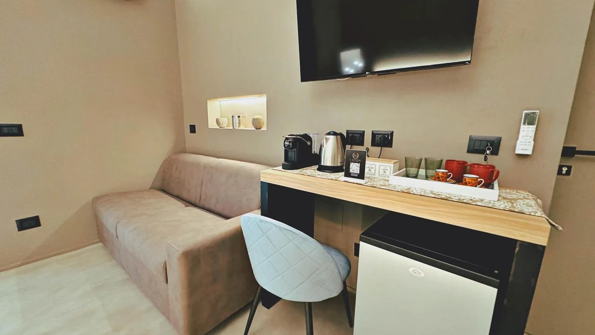 L'Opera - Luxury Apartment Palermo 0*,  Italy