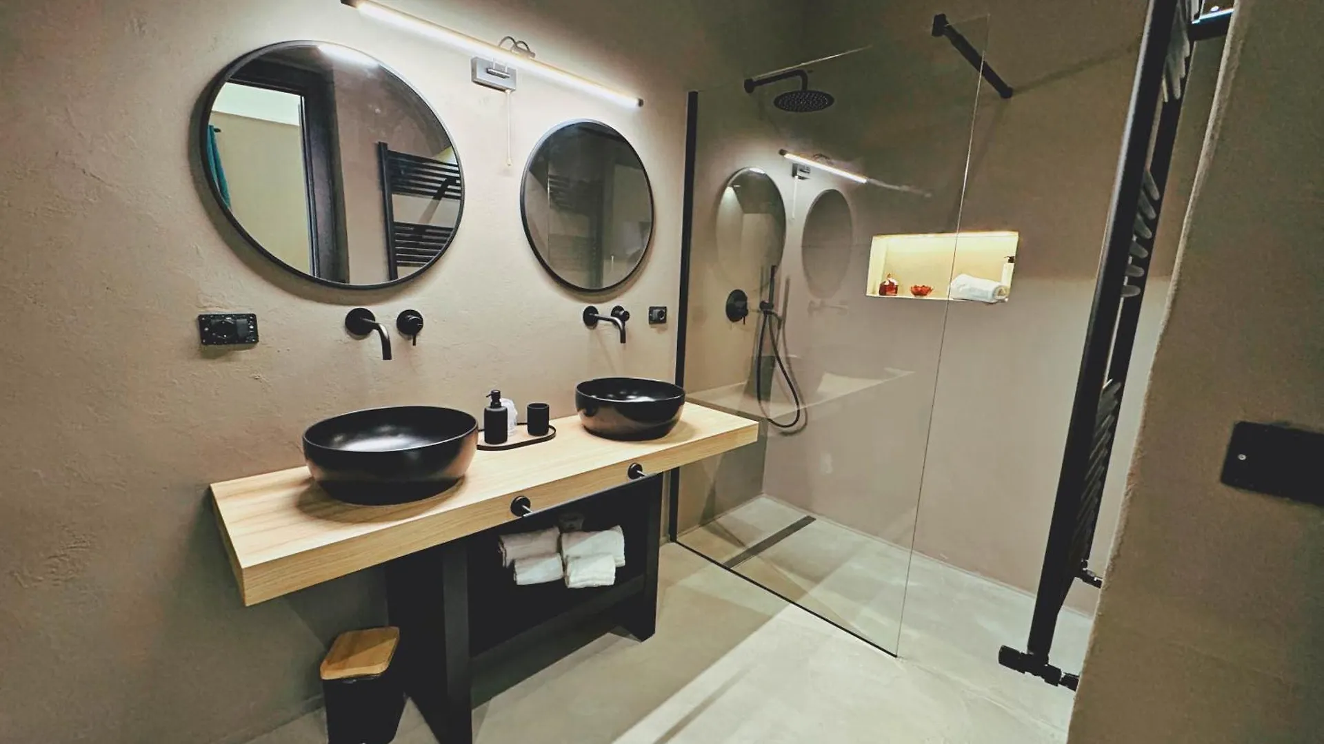 L'Opera - Luxury Apartment Palermo Bed & Breakfast