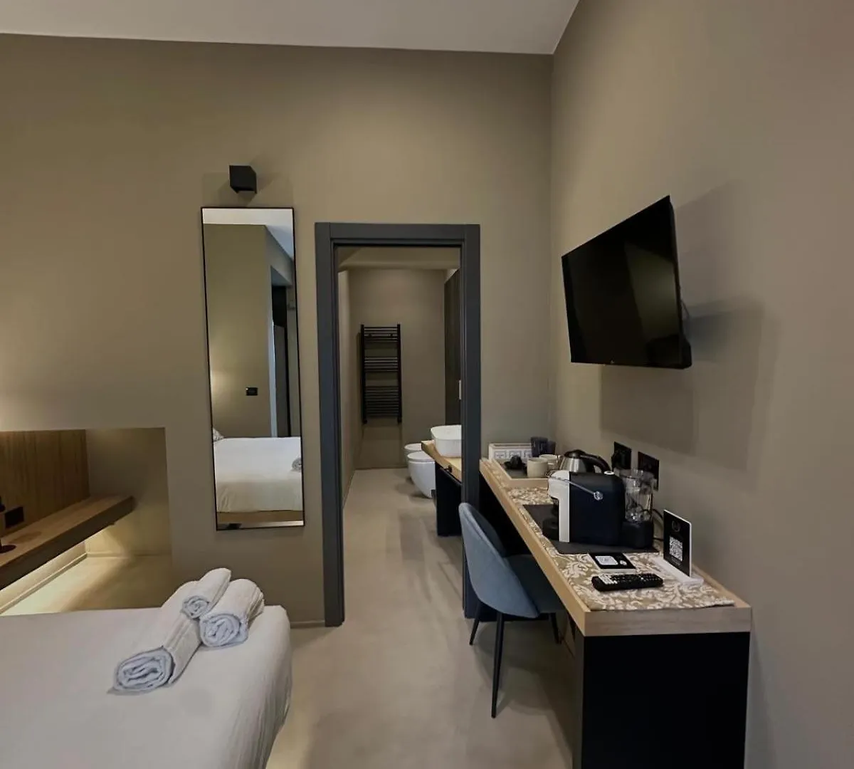 L'Opera - Luxury Apartment Palermo 0*,  Italy